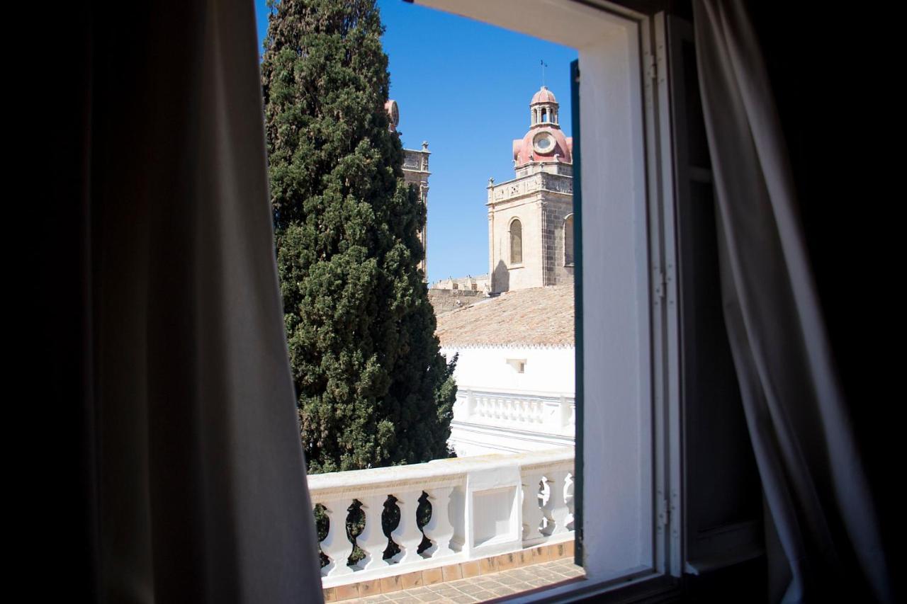 Grupoandria El Claustre De Ciutadella - Hospederia Hostel Екстериор снимка