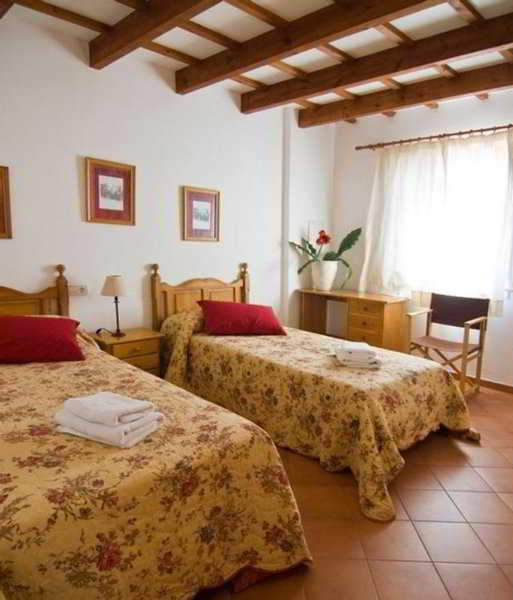 Grupoandria El Claustre De Ciutadella - Hospederia Hostel Екстериор снимка