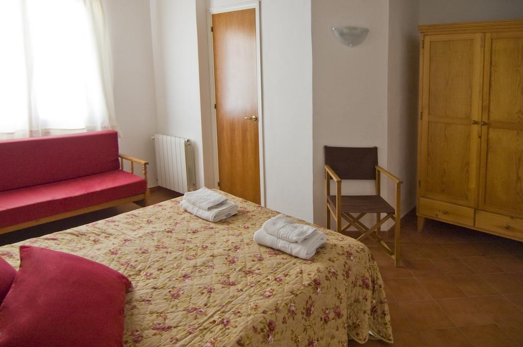 Grupoandria El Claustre De Ciutadella - Hospederia Hostel Екстериор снимка